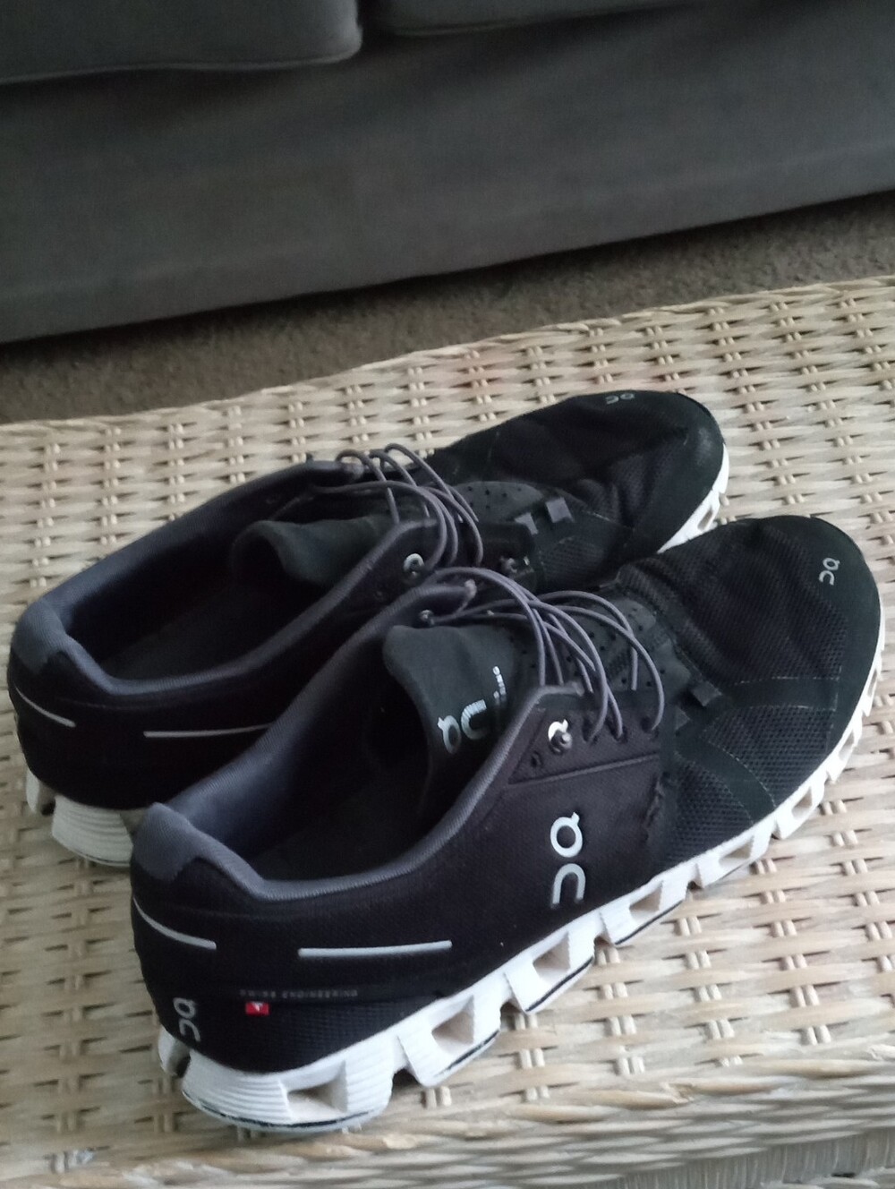 On Running Men’s Black and White Cloud Athletic Shoes